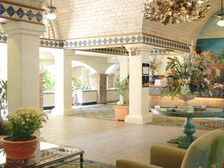 Embassy Suites Central Austin interior