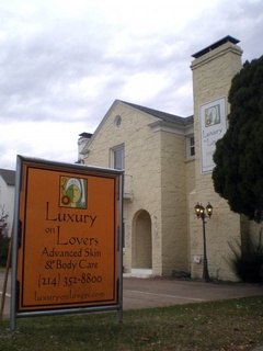 Luxury on Lovers spa in Dallas